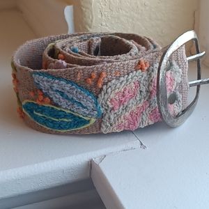 Women's belt